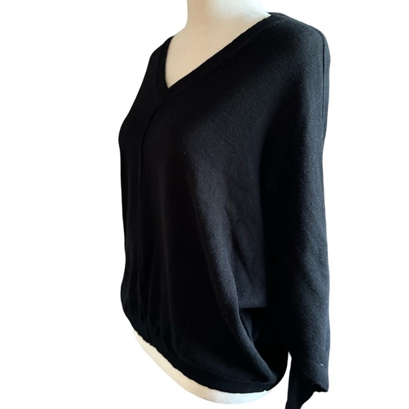 Black Sweater Sz Sm - Picture 3 of 14